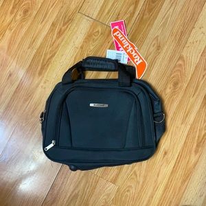 Small Carey on for travel